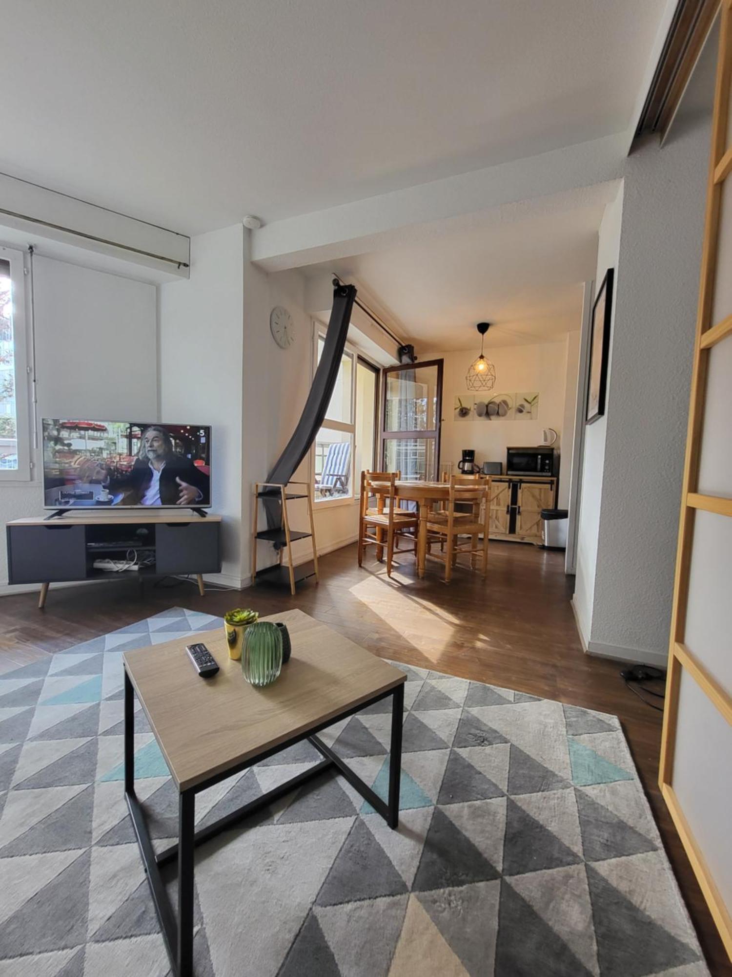Studio Elegant A 세르지 외부 사진