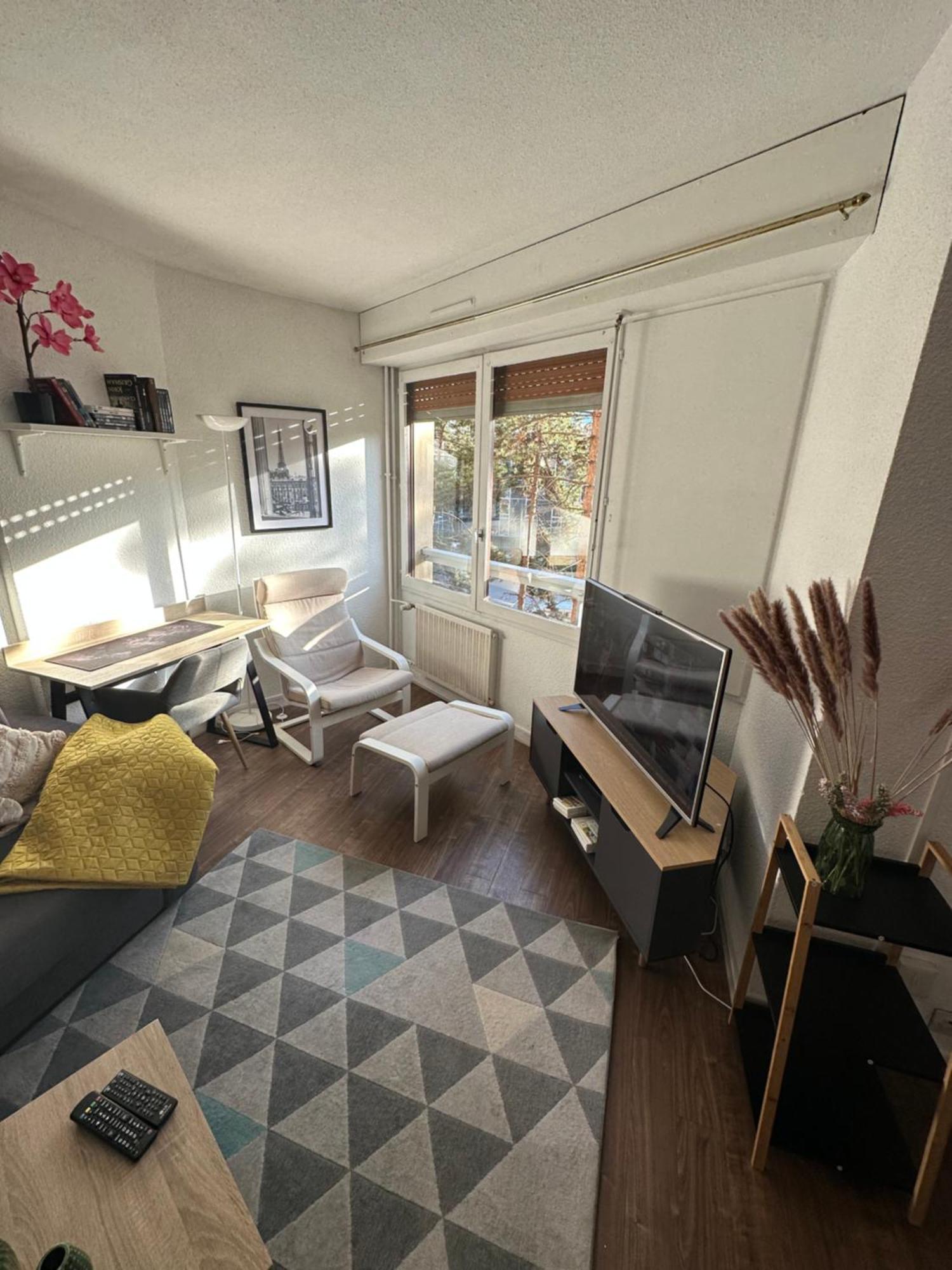 Studio Elegant A 세르지 외부 사진