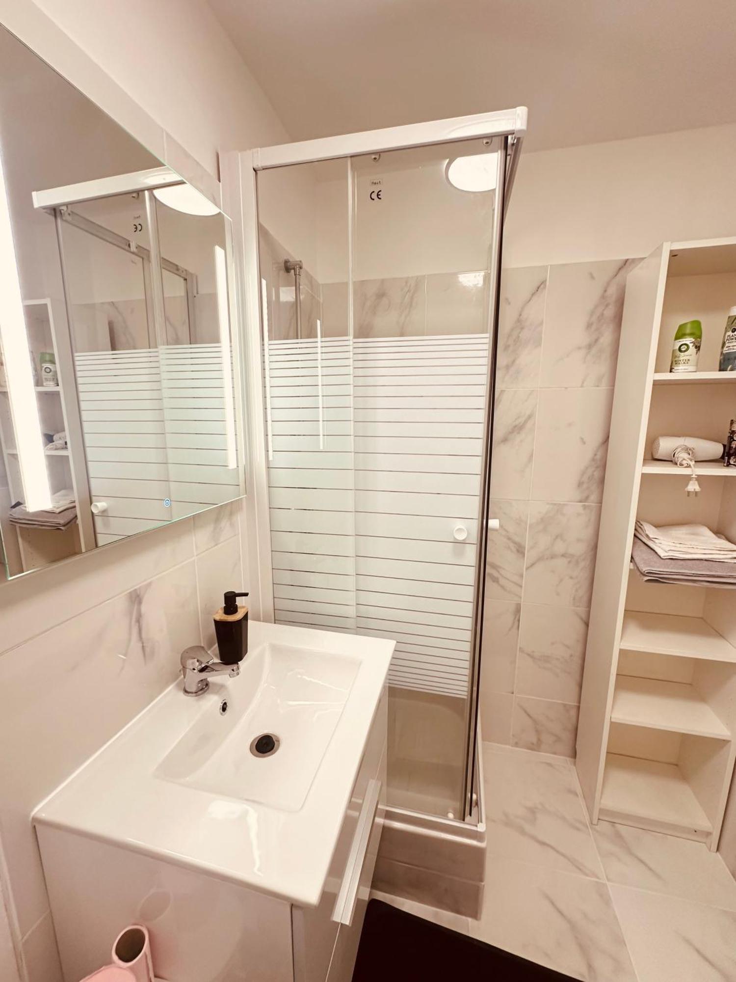 Studio Elegant A 세르지 외부 사진